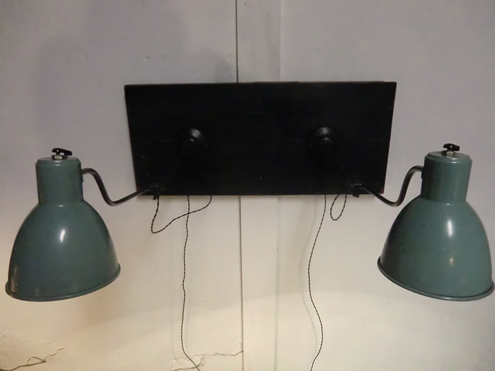 Paire D'appliques Vintage Années 60/70 – Laiton, Design XXe, 40W