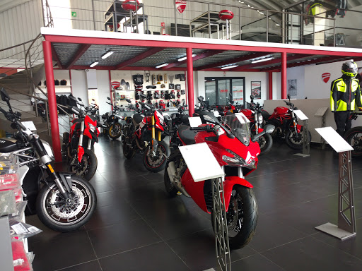 Ducati Toluca, Carretera México Toluca Km 44.5, Juárez, 52031 Toluca de Lerdo, CDMX, México, Concesionario de motos | Ocoyoacac