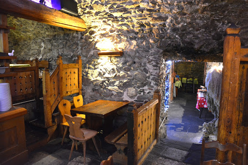 Cave de Tous Vents