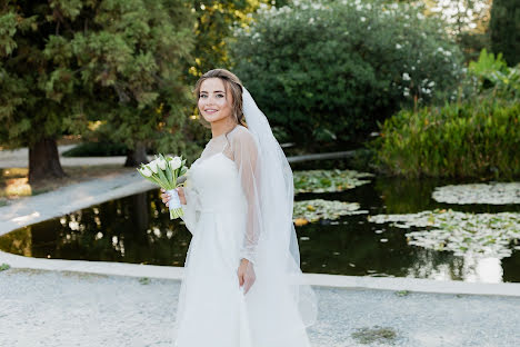 Wedding photographer Kseniya Gnyrina (gnyrinaphoto). Photo of 24 September 2020