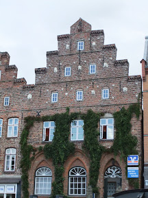 Schleswig-Holstein, Rundreise, Heideker Reisen, Schleswig, Haithabu, St. Johannis-Kloster, Holm, St. Petri Dom, Bordesholmer Altar, Schloss Gottorf, Insel Sylt, Sylt, Klanxbüll, Westerland, Halligen, Hallig Hooge, Schüttsiel, Königspesel, St. Peter-Ording, Husum, Eider-Treene-Niederung, Stapelholm, Friedrichstadt, Flensburg, Schlei, Ulsnis