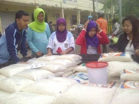 Berita foto video terbaru Sinar Ngawi: Agar tak tertipu, inilah ciri ciri beras sintetik berhaban plastik