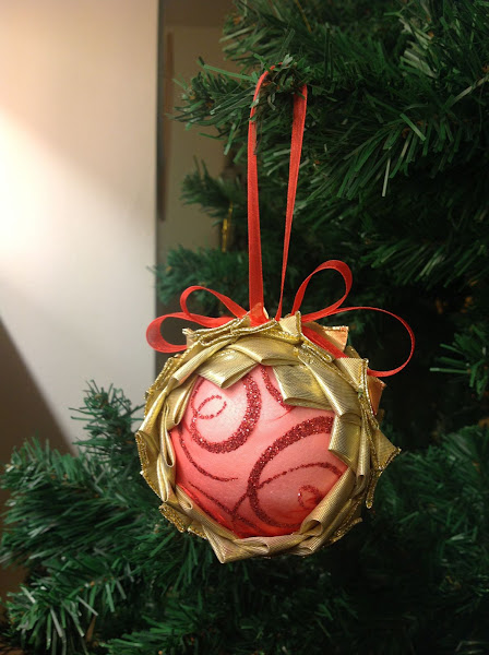 No sew Christmas ornament - polystyrene ball and ribbon