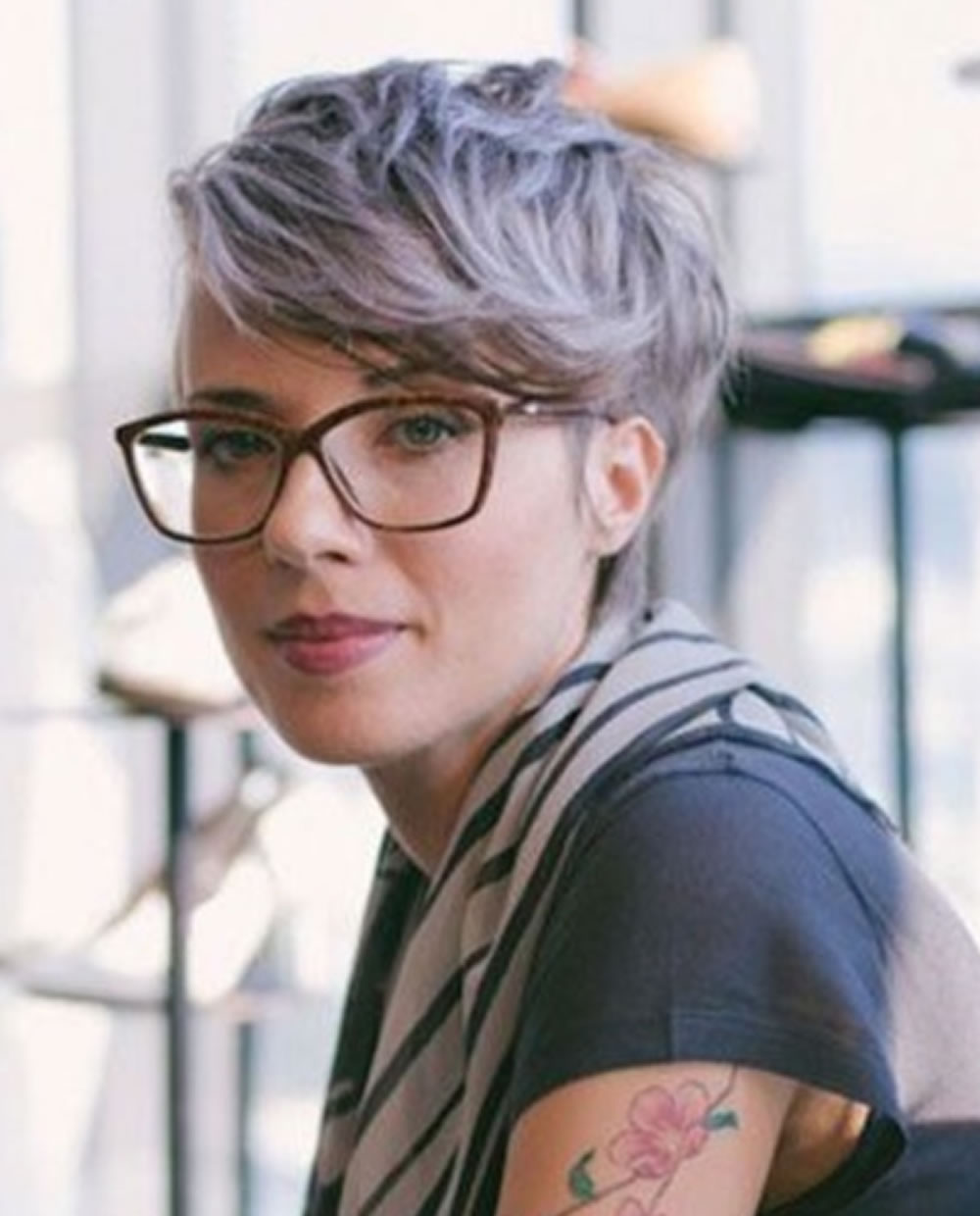 Grey Pixie Hair Cut & Gray Hair Colors for Short Hair 2018 - Fashionre