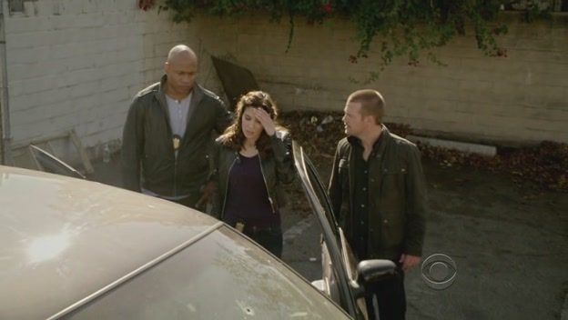 Callen en el episodio: Missing NCIS_Los_Angeles_S01E13_HDTV_XviD-LOL_avi0170%2520-%2520copia