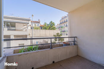 appartement à Marseille 8ème (13)