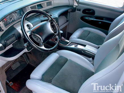 1102tr_04%252B1956_ford_f100%252Binterior.jpg