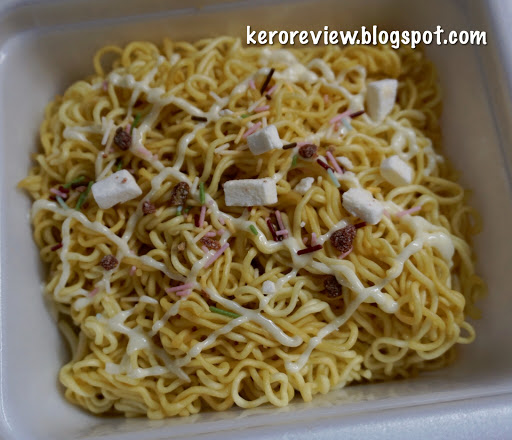 รีวิว บะหมี่กึ่งสำเร็จรูป ยากิโซบะ รสเค้กสตรอว์เบอร์รี่ (CR) Review Instant Noodles Yakisoba Short Cake Flavor with Vanilla Mayo, Myojo Foods Brand