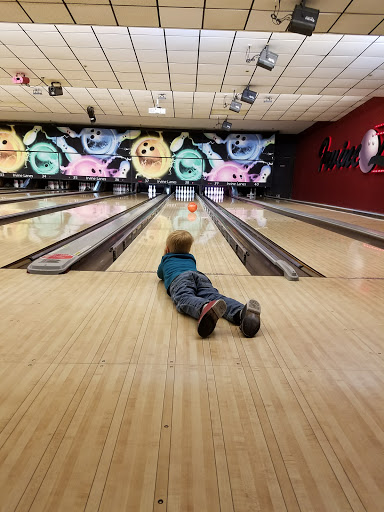 Bowling Alley «Irvine Lanes», reviews and photos, 3415 Michelson Dr, Irvine, CA 92612, USA