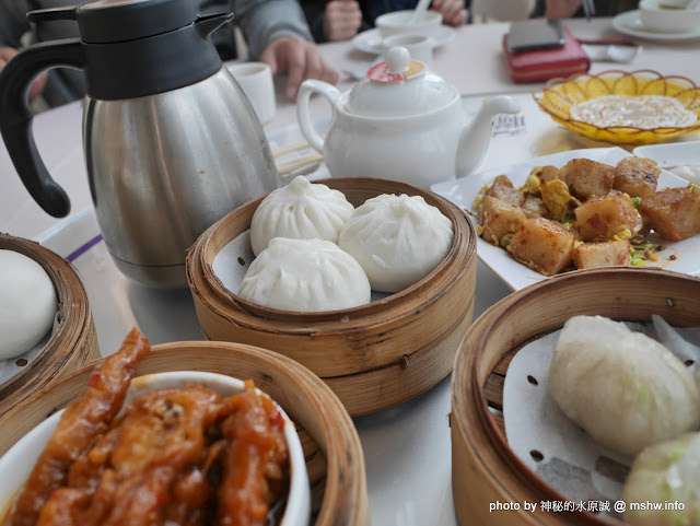 【食記】香港聯邦皇宮東涌店 Federal Palace@地鐵東涌站-東薈城名店倉 : 發現鼎泰豐的秘密? 口味不差, 但服務實在是不敢恭維 中式 包子類 區域 午餐 合菜 捷運美食MRT&BRT 早餐 晚餐 東湧 海鮮 港式 粥&稀飯 飲食/食記/吃吃喝喝 香港(Hong Kong) 