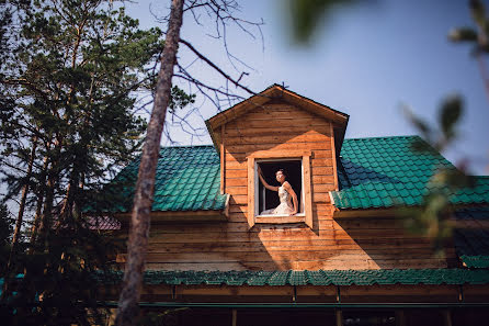 Fotógrafo de casamento Evgeniy Uraankhay (uraanxai). Foto de 23 de agosto 2017