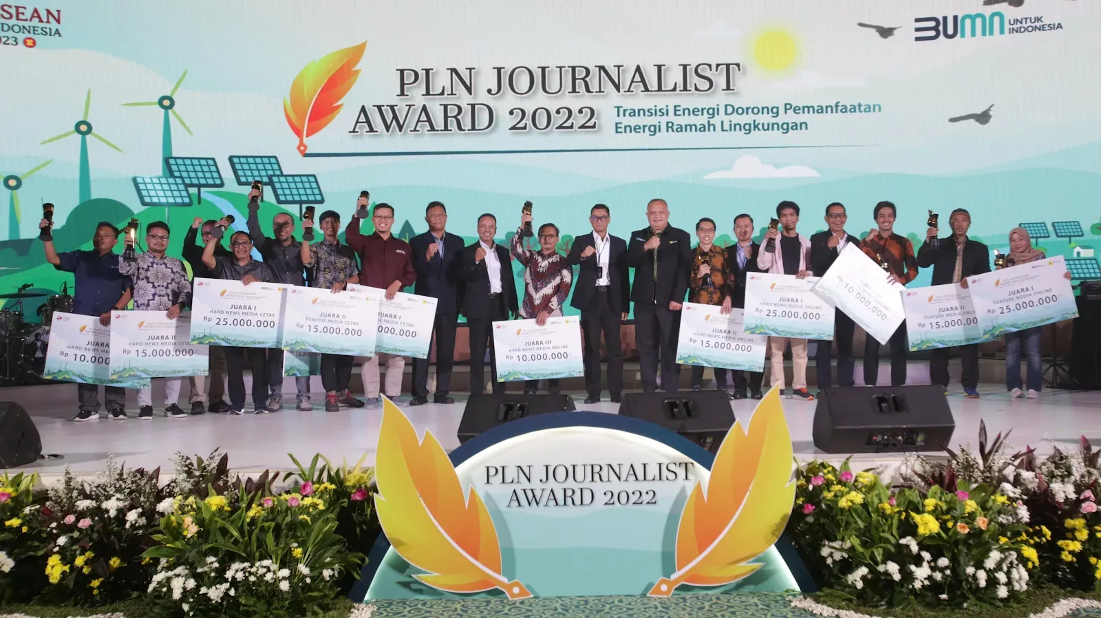 PLN Journalist Award 2023 merupakan bentuk apresiasi PLN terhadap jurnalis yang telah membantu dalam menyampaikan informasi hingga ke seluruh penjuru negeri. (Foto istimewa)