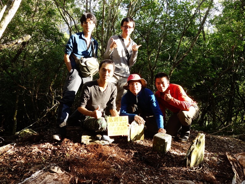 2014_0101-0105 萬山神石、萬山岩雕順訪萬頭蘭山_0879