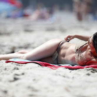 Karina_Smirnoff_Hits_the_beach_in_Santa_Monica_July_20-2016_014.jpg