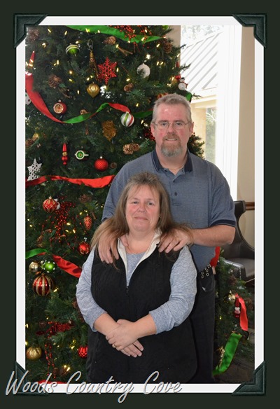 DSC_5128 KEN & ELAINE CHRISTMAS 2015