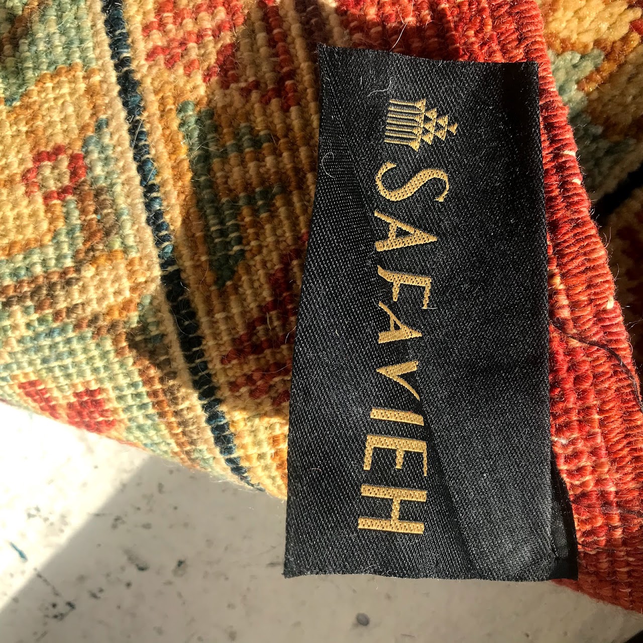 Safavieh Handmade Wool Carpet