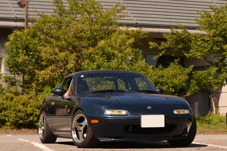 ロードスターのユーノスロードスター・B2リミテッド・12Kに関するカスタム事例の投稿画像2枚目