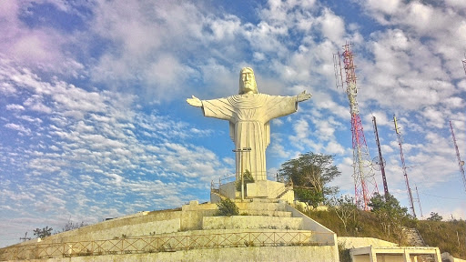 Cristo do Goití, Av. Fernando Calixto - Palmeira de Fora, Palmeira dos Índios - AL, 57608-010, Brasil, Atração_Turística, estado Alagoas