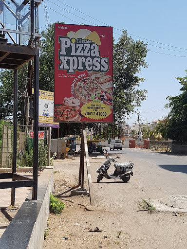 Pizza Xpress, Gitanjali chokdi, Pij Rd, Umiya Nagar Society, Nadiad, Gujarat 387001, India, Pizza_Restaurant, state GJ