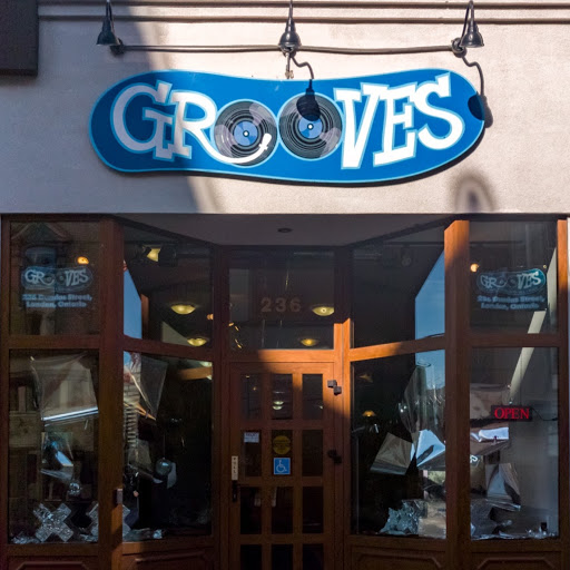 Grooves logo