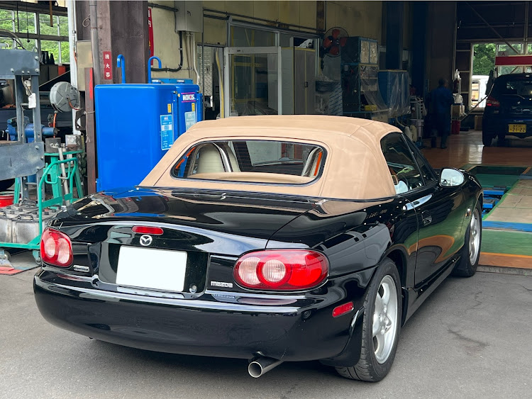 ロードスターのようやく車検整備から戻ってきた・フロント部分が綺麗になりました・やはりいつも使っている整備工場が安心・今回は色々ありました・某オクにはすっかり騙されたよに関するカスタム事例の投稿画像1枚目