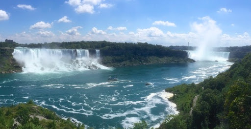 ScenesAroundNiagaraFalls-2-2015-08-11-19-08.jpg