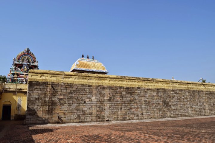 Sri Masilamani Eswarar Temple, Thiruvavaduthurai, Mayiladuthurai - 275 Shiva Temples