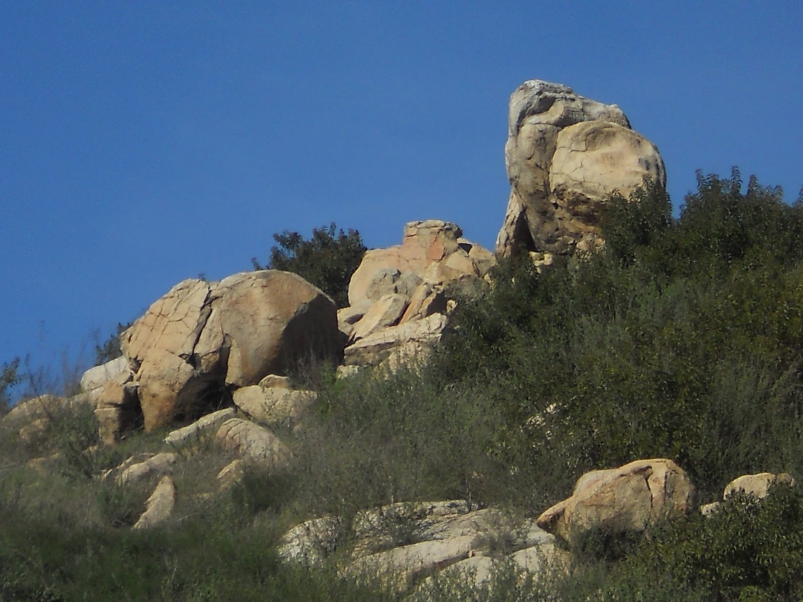 Hiking in San Diego - Lake Hodges and the Piedras Pintadas Trail