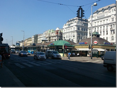 奧地利Vienna(三) - 拜訪歐洲三大皇宮之二 (納緒市場、美泉宮)