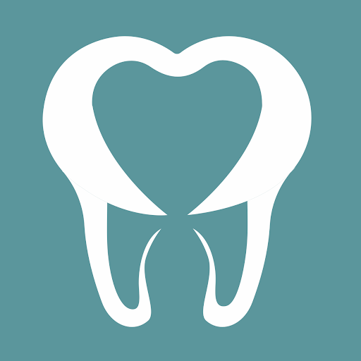 Plaza Dental logo