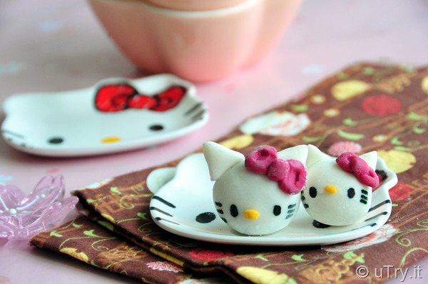 Hello Kitty Red Bean Dumplings (凱蒂貓紅豆湯丸) for Chinese New Year  http://uTry.it