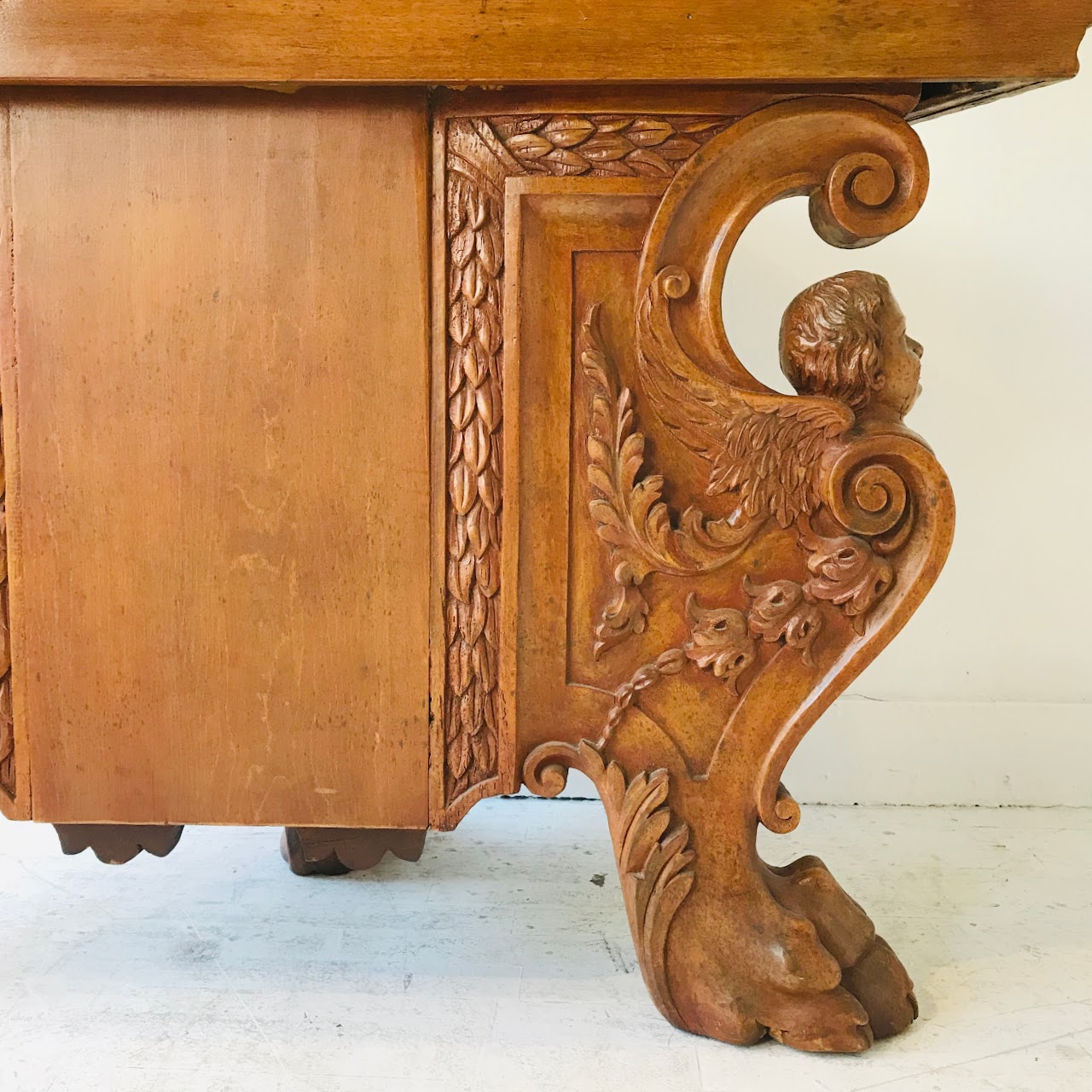 Winged Cherub Heraldic Hall Table