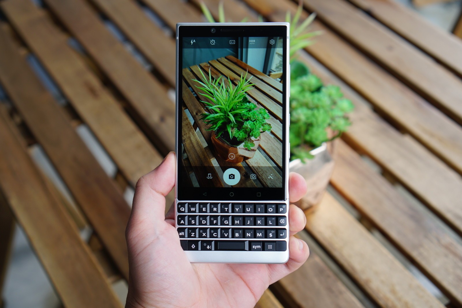 الإعلان عن BlackBerry KEY2 بمميزات رائعة ستفاجئ الجميع 