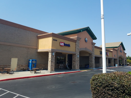 Grocery Store «Safeway», reviews and photos, 2220 Sunset Blvd, Rocklin, CA 95765, USA