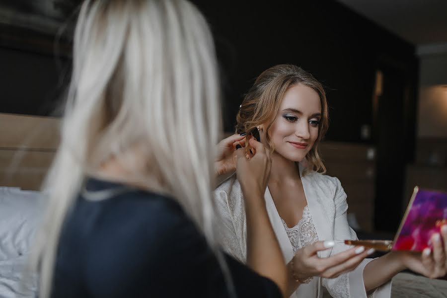 Fotógrafo de casamento Natalya Kalabukhova (kalabuhova). Foto de 21 de janeiro 2019