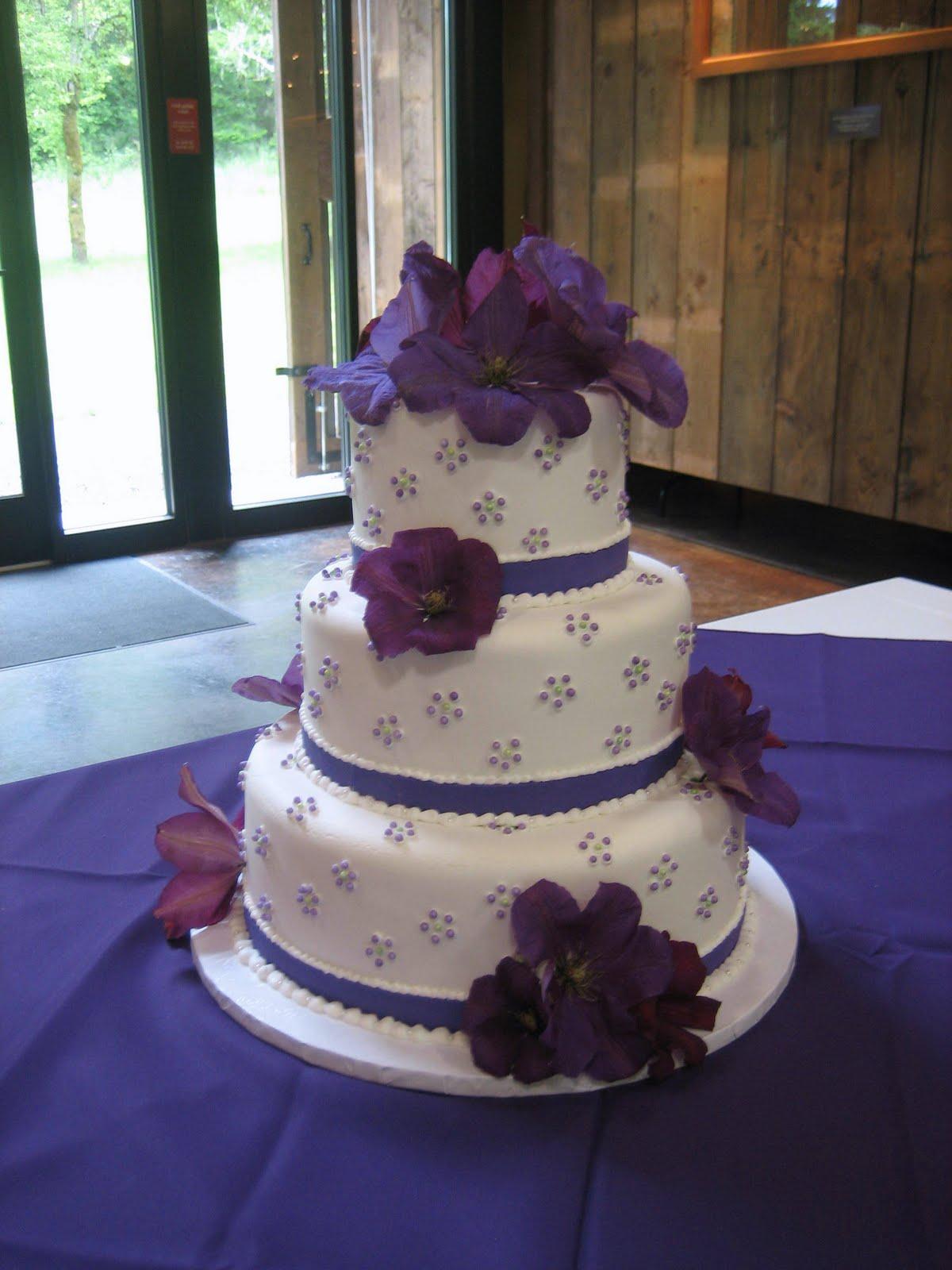 purple wedding cakes