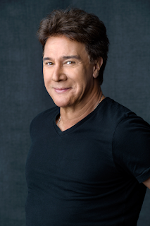 Fernando Allende Net Worth, Age, Wiki, Biography, Height, Dating, Family, Career