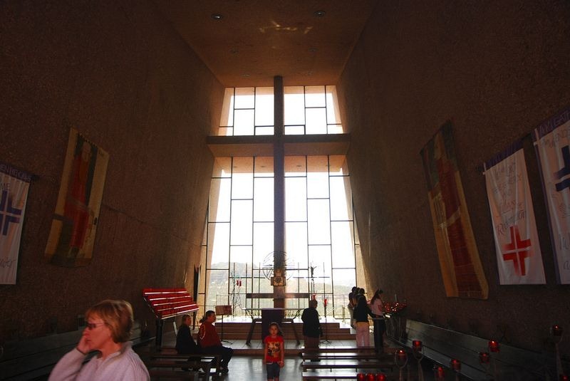 chapel-of-holy-cross-sedona-2