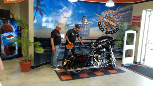 Harley-Davidson Dealer «Petersons Harley-Davidson South», reviews and photos