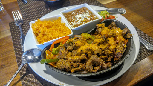 Mexican Restaurant «Luna Modern Mexican Restaurant - Victoria Gardens», reviews and photos, 7881 Monet Ave, Rancho Cucamonga, CA 91739, USA