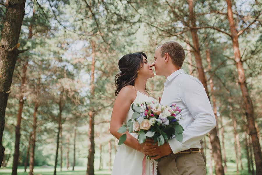 Photographe de mariage Darya Gryazeva (snegsnega). Photo du 17 août 2017