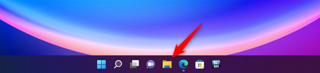Usa il collegamento Esplora file sulla barra delle applicazioni di Windows 11