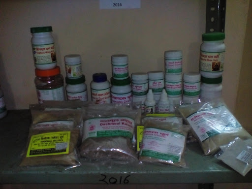 Adarsh Ayurvedic Pharmacy, Daksha Mandir Rd, Kankhal, Haridwar, Uttarakhand 249408, India, Ayurvedic_Pharmacy, state UK