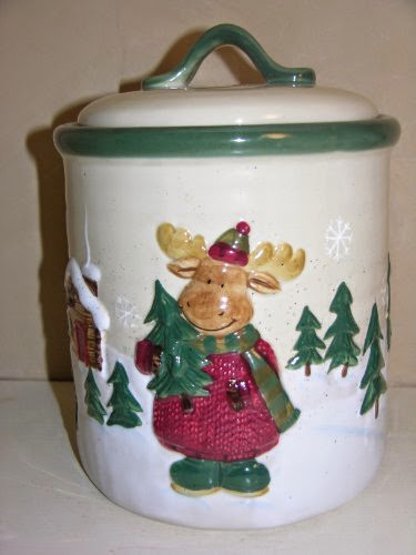  St Nicholas Square Heartland Moose Cookie Jar / Canister