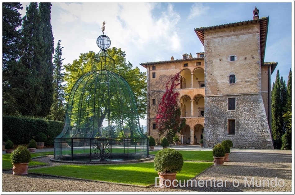 Relais La Suvera, villa renascentista Papa Julius II, fortaleza medieval Toscana, alojamento luxo Toscana