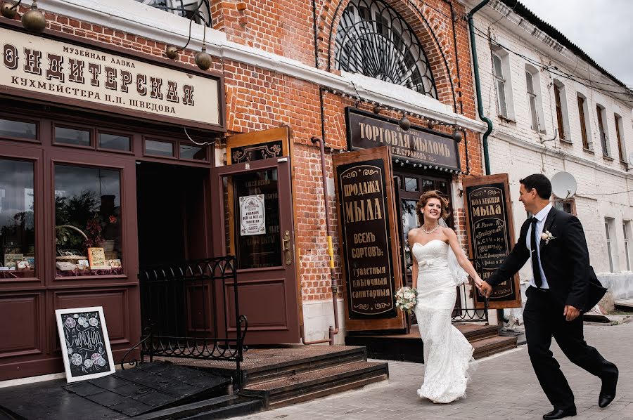 Fotógrafo de casamento Darya Babaeva (babaevadara). Foto de 6 de fevereiro 2018