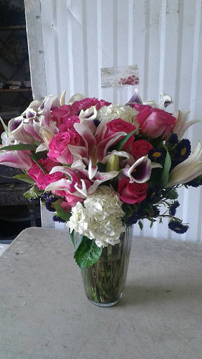 Florist «The Flower Place», reviews and photos, 860 NE 79th St, Miami, FL 33138, USA