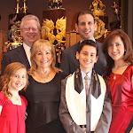 12 months - 115 pounds lost and with a family that was very supportive. Lindsay, Eileen, Jake, Todd, Stacy. April 12 - BM7.jpg