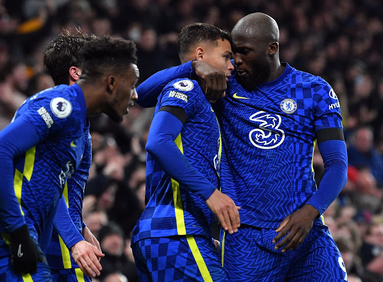 Thiago Silva celebrates with his Chelsea teammates after scoring the second goal.