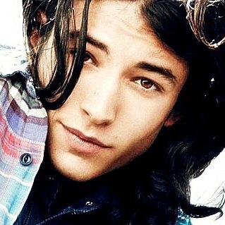 Ezra Miller Profile Pics Dp Images